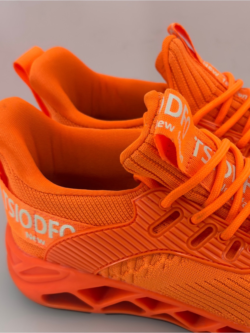 Orange Glow running tennis shoes | Size 7 sneakers | pickleball gym work out - Picture 6 of 12